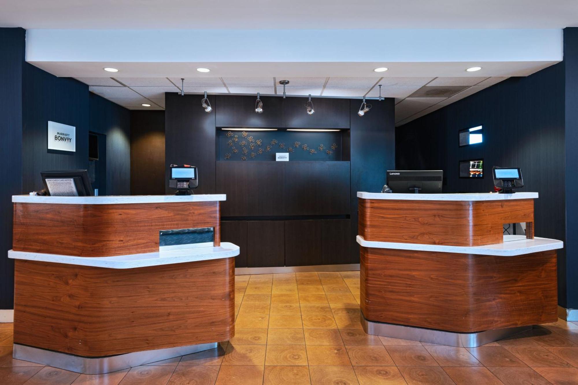 Courtyard By Marriott San Antonio Airport Exterior foto