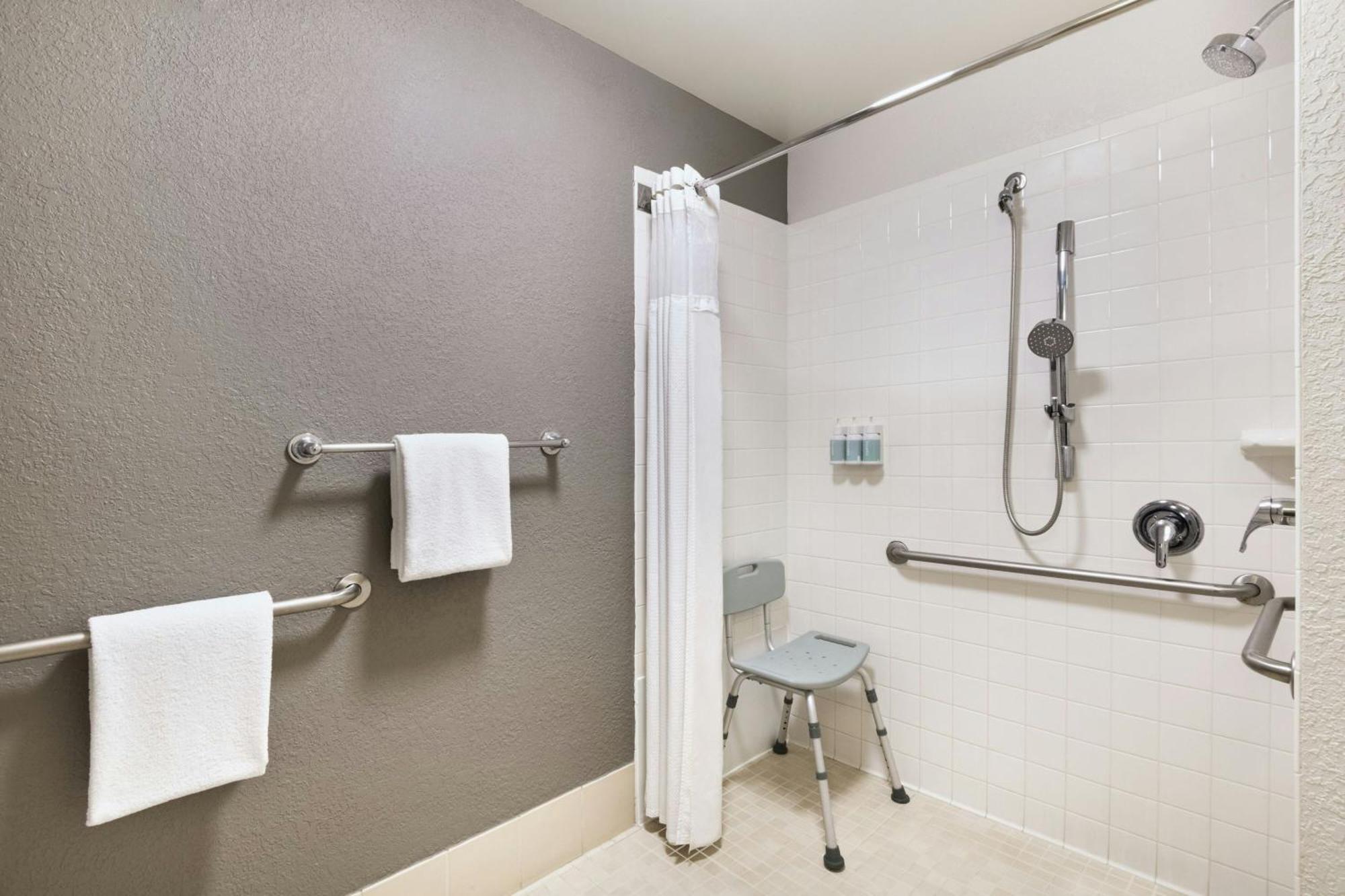 Courtyard By Marriott San Antonio Airport Exterior foto